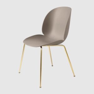 Beetle Dining Chair Conic fra Gubi
