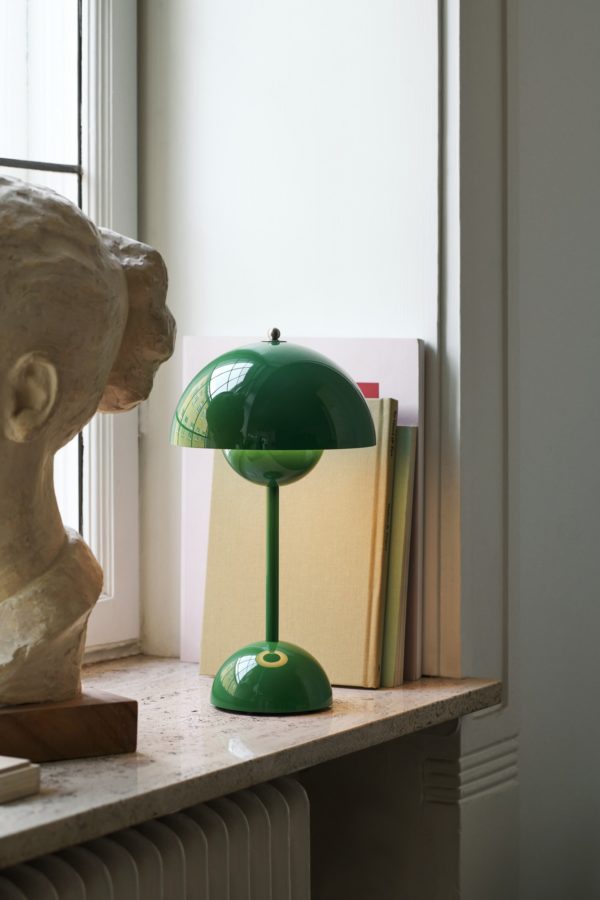 Flowerpot VP9 | Portable lamp fra &tradition, lampe vist i miljø