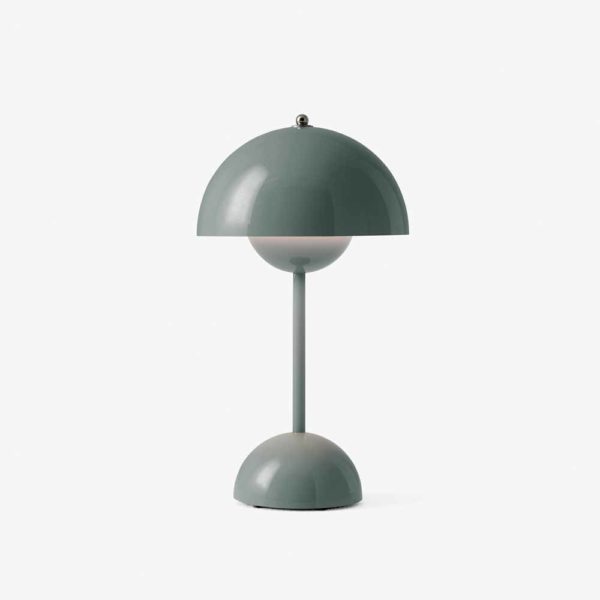 Flowerpot VP9 | Portable lamp, produktbilde av lampe i fargen stone blue