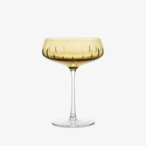 Crystal Champagne Coupe | Single cut fra Louise Roe, produktbilde av glass i fargen amber