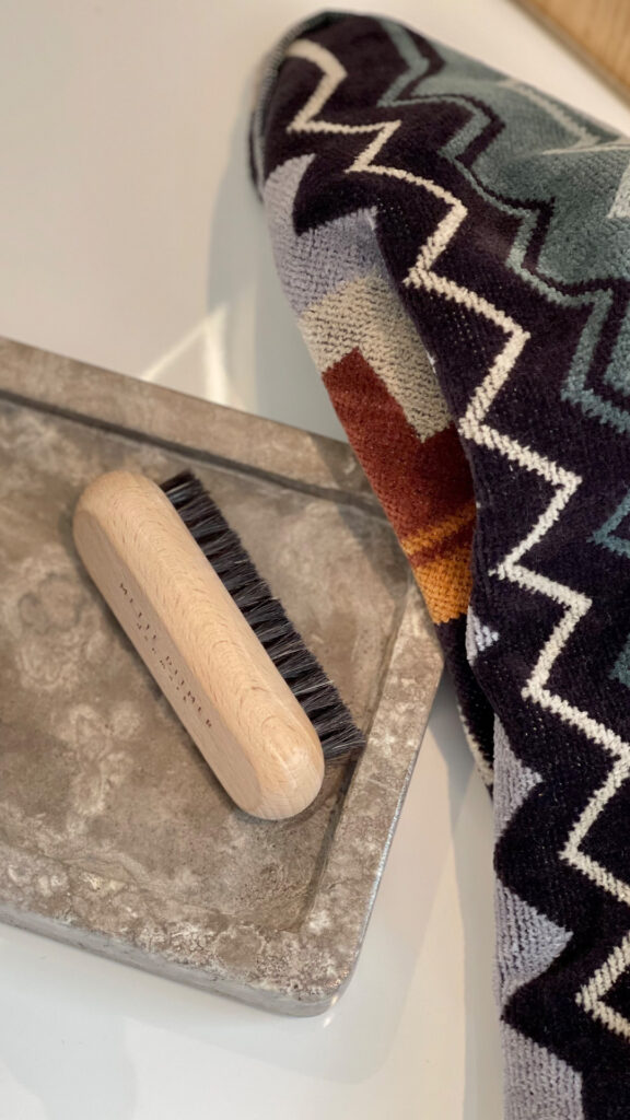 Style badet til markedsansvarlig-missoni home-mette ditmer-neglebørste-håndkle-giacomo
