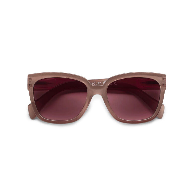 Store solbriller med cateye form i beige fra have a look